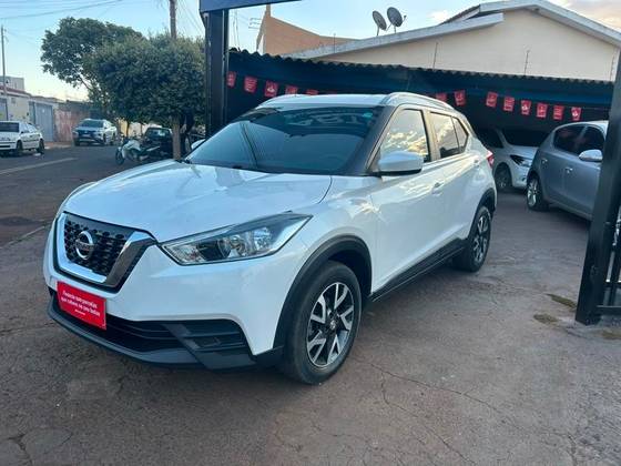 NISSAN KICKS 1.6 16V FLEXSTART S DIRECT 4P XTRONIC NISSAN KICKS 1.6 16V FLEXSTART S DIRECT 4P XTRONIC